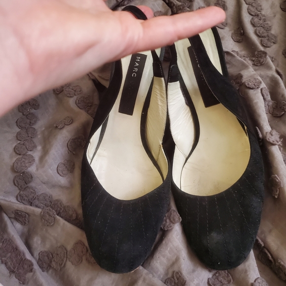 Marc Jacobs Black Suede Slingback Pumps. Made in Italy. - Picture 11 of 11